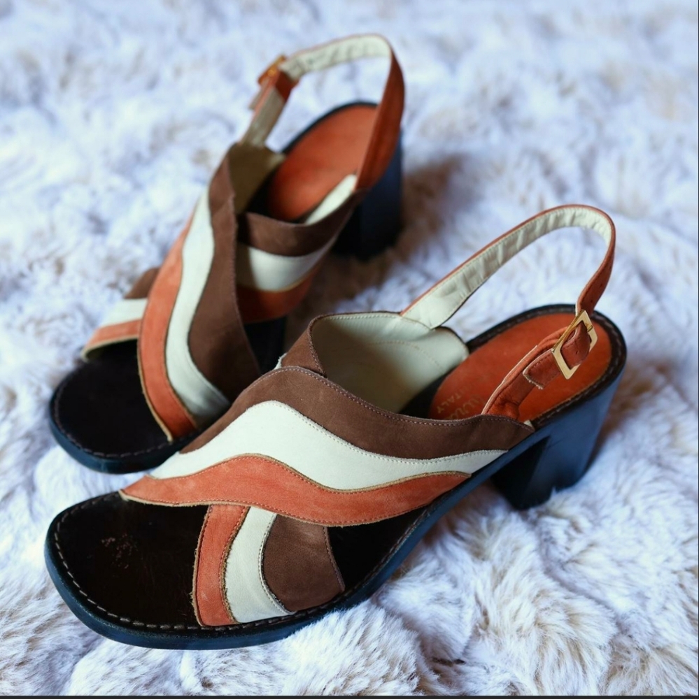 1970s vintage sandals